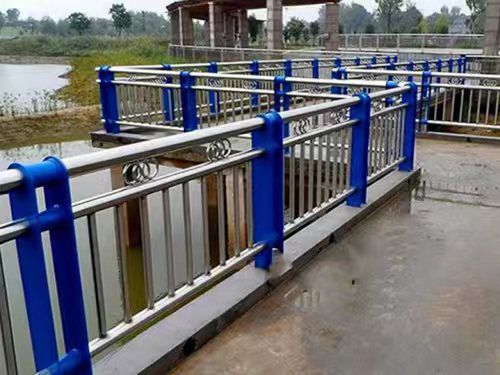 古交不銹鋼復合管護欄