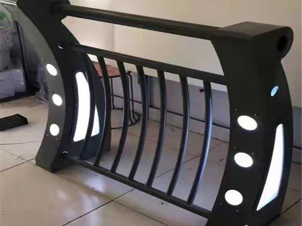 南靖燈光護欄